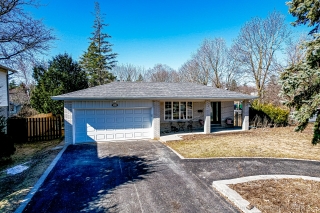 2 Christman Ct, Markham, ON L3P 3C8, Canada, ,  