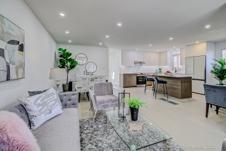 2 Christman Ct, Markham, ON L3P 3C8, Canada, ,  