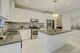 1432 Sandhurst Crescent, Pickering, ON L1V 6Y8, Canada, ,  