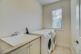 1432 Sandhurst Crescent, Pickering, ON L1V 6Y8, Canada, ,  