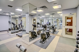 Unit 404-21 Hillcrest Ave, Toronto, ON M2N 7K2, Canada, ,  