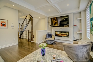 Unit 7-2 Church St, Maple, ON L6A 5A8, Canada, ,  