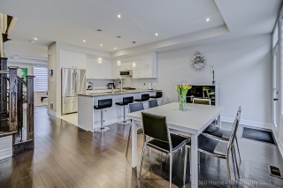 Unit 7-2 Church St, Maple, ON L6A 5A8, Canada, ,  