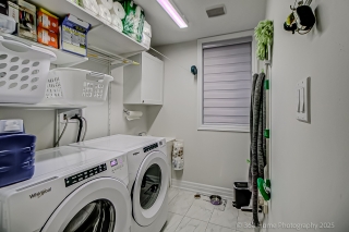Unit 7-2 Church St, Maple, ON L6A 5A8, Canada, ,  