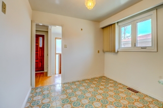 303 Pellatt Ave, North York, ON M9N 3P2, Canada, ,  