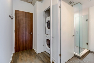 Unit 502-560 King St W, Toronto, ON M5V 1M3, Canada, ,  