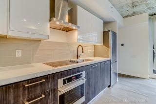 Unit 502-560 King St W, Toronto, ON M5V 1M3, Canada, ,  