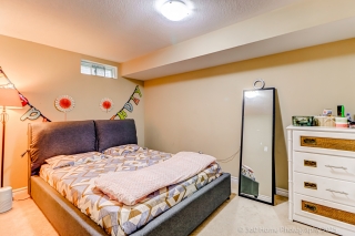 652 Lott Crescent, Milton, ON L9T 7P7, Canada, ,  