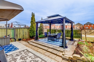 652 Lott Crescent, Milton, ON L9T 7P7, Canada, ,  