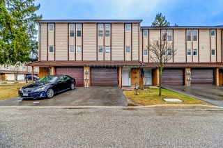 Unit 59-51 Yellow Birchway, Toronto, ON M2H 2S9, Canada, ,  