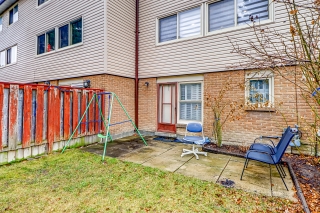 Unit 59-51 Yellow Birchway, Toronto, ON M2H 2S9, Canada, ,  