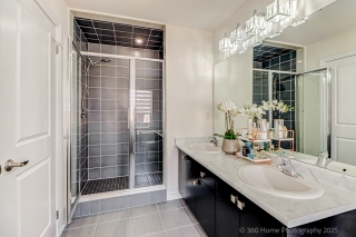 24 Coho Dr, Whitby, ON L1P 0K6, Canada, ,  