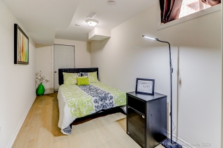 24 Coho Dr, Whitby, ON L1P 0K6, Canada, ,  