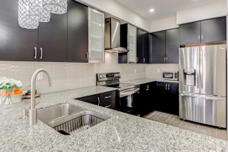 24 Coho Dr, Whitby, ON L1P 0K6, Canada, ,  
