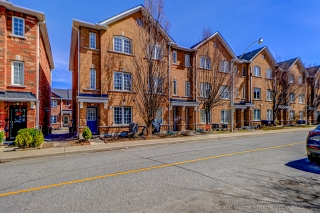 39 Birdstone Crescent, Toronto, ON M6N 5H6, Canada, ,  