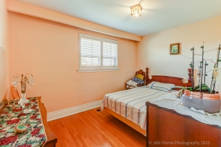 57 Ardwick Blvd, North York, ON M9M 1V9, Canada, ,  