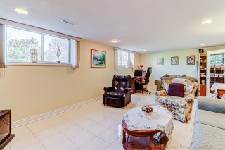 57 Ardwick Blvd, North York, ON M9M 1V9, Canada, ,  
