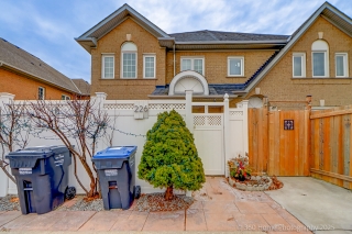 226 Pressed Brick Dr, Brampton, ON L6V 4L3, Canada, ,  