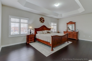 10 Divinity Cir, Brampton, ON L7A 3Y4, Canada, ,  