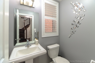 10 Divinity Cir, Brampton, ON L7A 3Y4, Canada, ,  