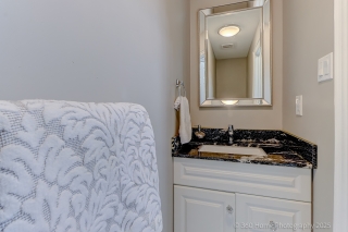 109 Thickson Rd S, Whitby, ON L1N 2C7, Canada, ,  