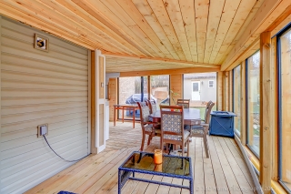 109 Thickson Rd S, Whitby, ON L1N 2C7, Canada, ,  