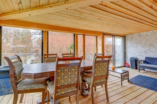 109 Thickson Rd S, Whitby, ON L1N 2C7, Canada, ,  
