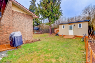 109 Thickson Rd S, Whitby, ON L1N 2C7, Canada, ,  