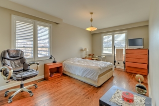 12 Summitcrest Dr, Etobicoke, ON M9P 1G8, Canada, ,  