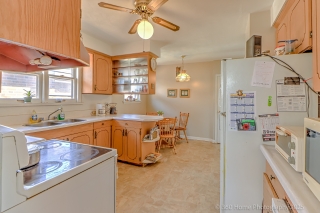 12 Summitcrest Dr, Etobicoke, ON M9P 1G8, Canada, ,  