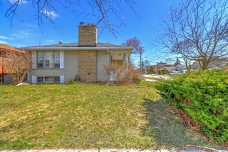 12 Summitcrest Dr, Etobicoke, ON M9P 1G8, Canada, ,  