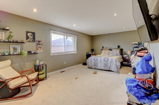 5 Fairhill Ave, Brampton, ON L7A 2A9, Canada, ,  