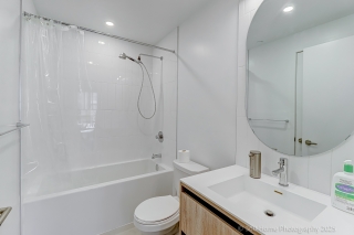 Unit 902-7950 Bathurst St, Vaughan, ON L4J 0L4, Canada, ,  