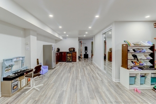 199 Equator Crescent, Maple, ON L6A 2Y2, Canada, ,  