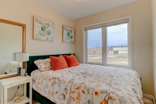 213 Danzatore Path, Oshawa, ON L1L 0P9, Canada, ,  