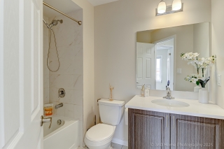213 Danzatore Path, Oshawa, ON L1L 0P9, Canada, ,  