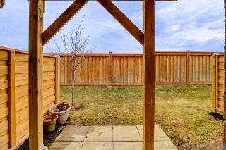 213 Danzatore Path, Oshawa, ON L1L 0P9, Canada, ,  