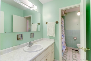 77 Fontainbleau Dr, North York, ON M2M 1P1, Canada, ,  