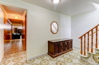 77 Fontainbleau Dr, North York, ON M2M 1P1, Canada, ,  