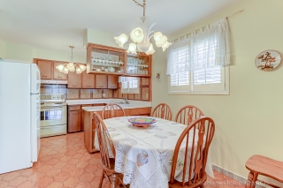 77 Fontainbleau Dr, North York, ON M2M 1P1, Canada, ,  
