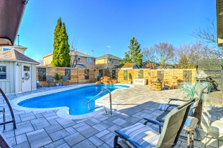 99 Deverell St, Whitby, ON L1R 1V9, Canada, ,  