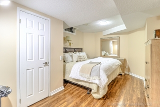 99 Deverell St, Whitby, ON L1R 1V9, Canada, ,  