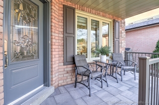 99 Deverell St, Whitby, ON L1R 1V9, Canada, ,  