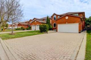 58 Trinity Crescent, Richmond Hill, ON L4B 3L7, Canada, ,  