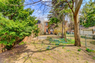 22 Banff Rd, Toronto, ON M4S 2V5, Canada, ,  