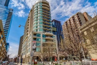 Unit 302-8 Scollard St, Toronto, ON M5R 1E9, Canada, ,  
