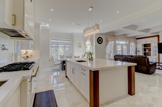 101 Spruce Ave, Richmond Hill, ON L4C 6V9, Canada, ,  