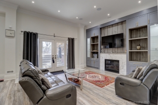 101 Spruce Ave, Richmond Hill, ON L4C 6V9, Canada, ,  