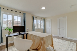 42 Robert Wilson Cres, Georgina, ON L4P 0G9, Canada, ,  
