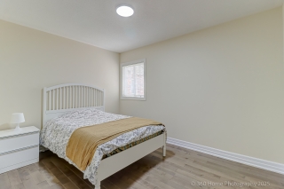 42 Robert Wilson Cres, Georgina, ON L4P 0G9, Canada, ,  